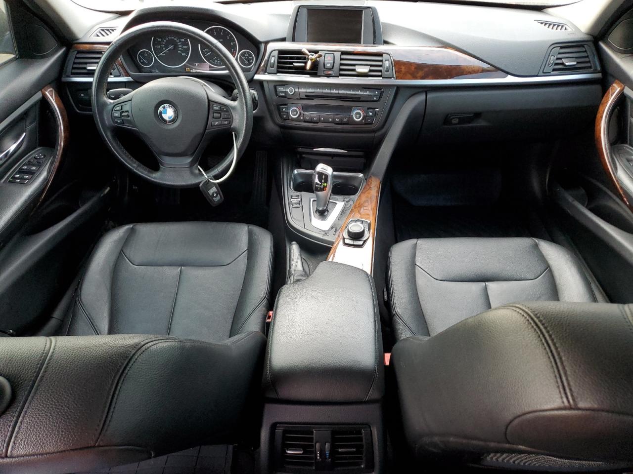 2013 BMW 3 series VIN WBA3B3C55DF536121 photo 8