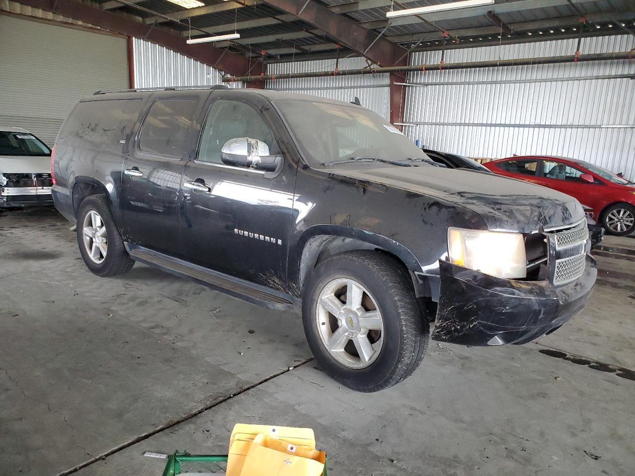 2007 Chevrolet Suburban VIN 3GNFC16067G214518 photo 4
