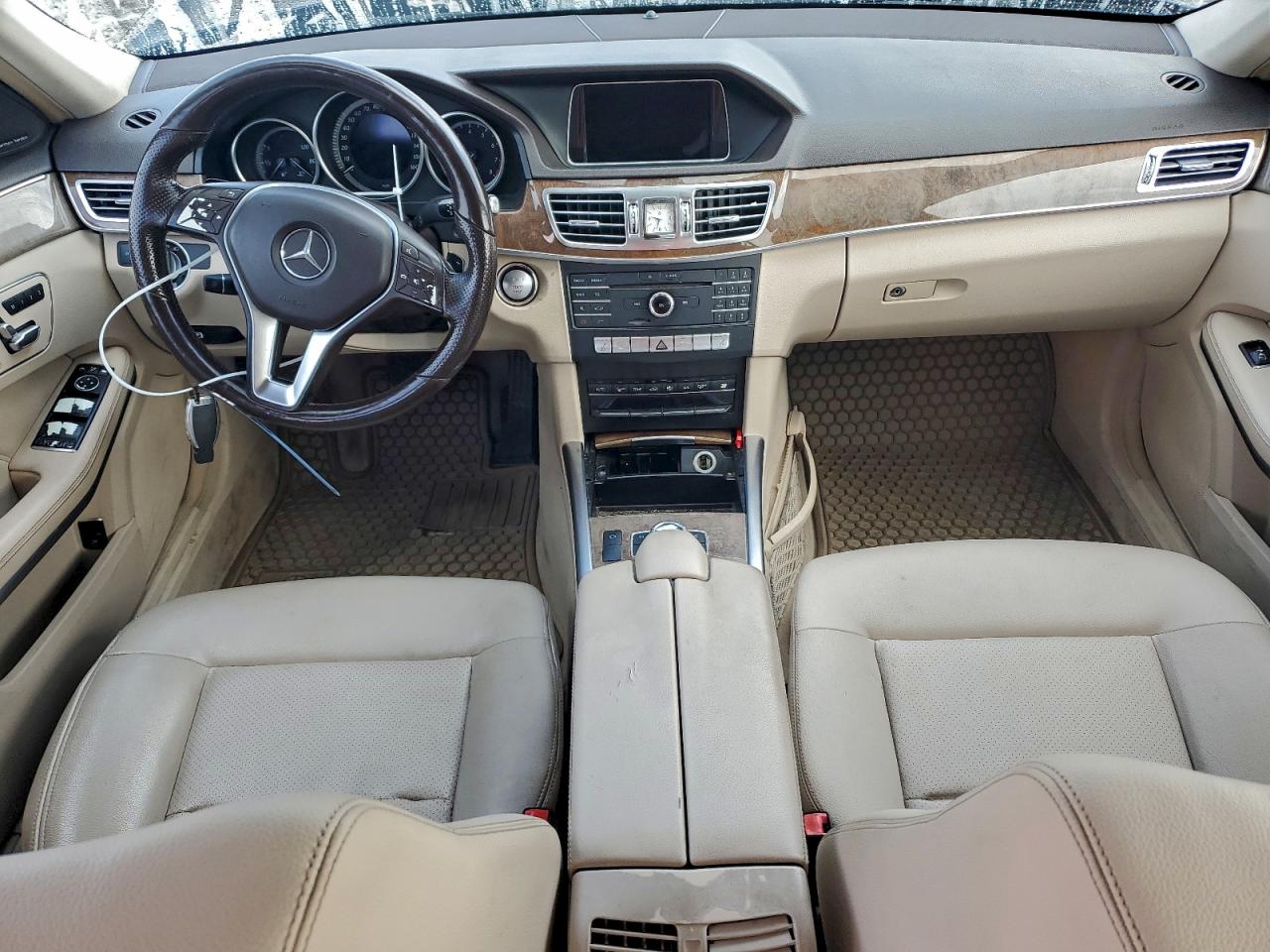 2016 Mercedes-Benz E-class VIN WDDHF8JB0GB267594 photo 8