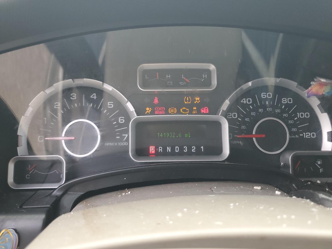 2013 Ford Expedition VIN 1FMJU1G52DEF60123 photo 9