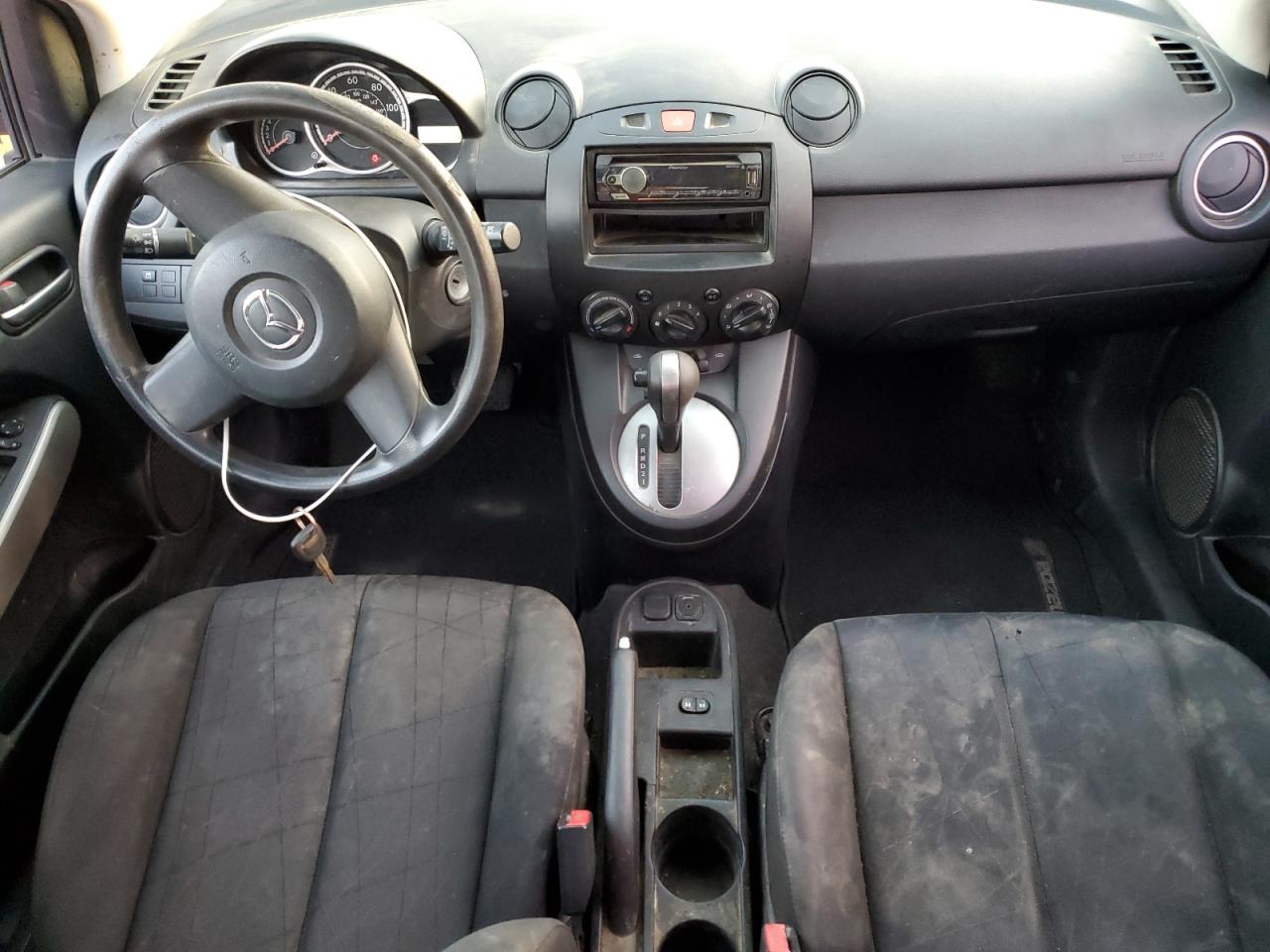 2011 Mazda 2 VIN JM1DE1HZ2B0130537 photo 8