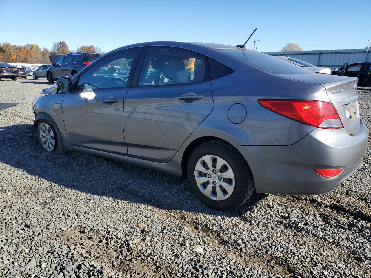 2017 Hyundai Accent VIN KMHCT4AE3HU310441 photo 2