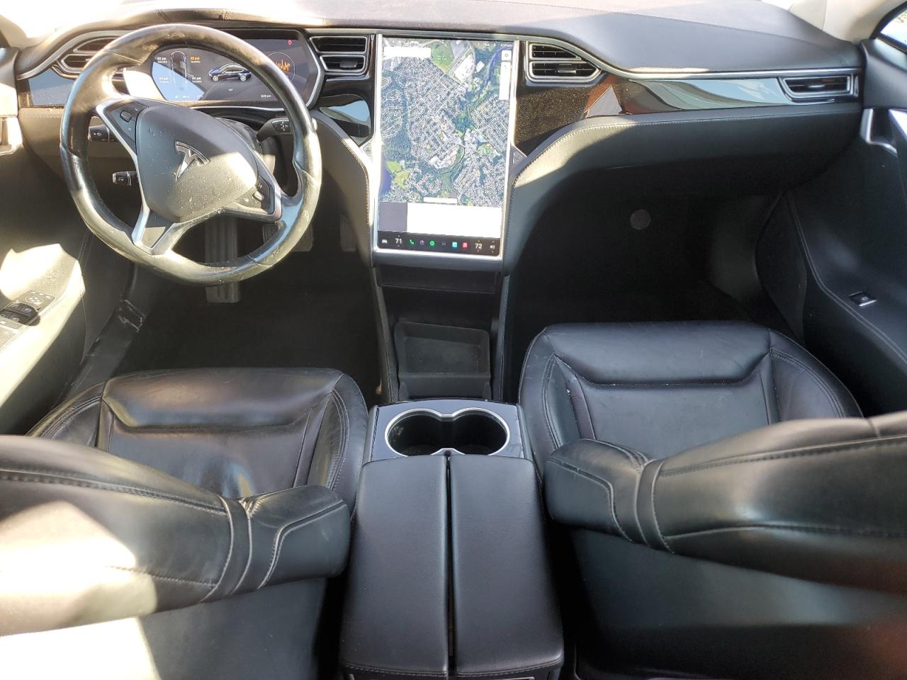 2015 Tesla Model s VIN 5YJSA1H2XFF084033 photo 8