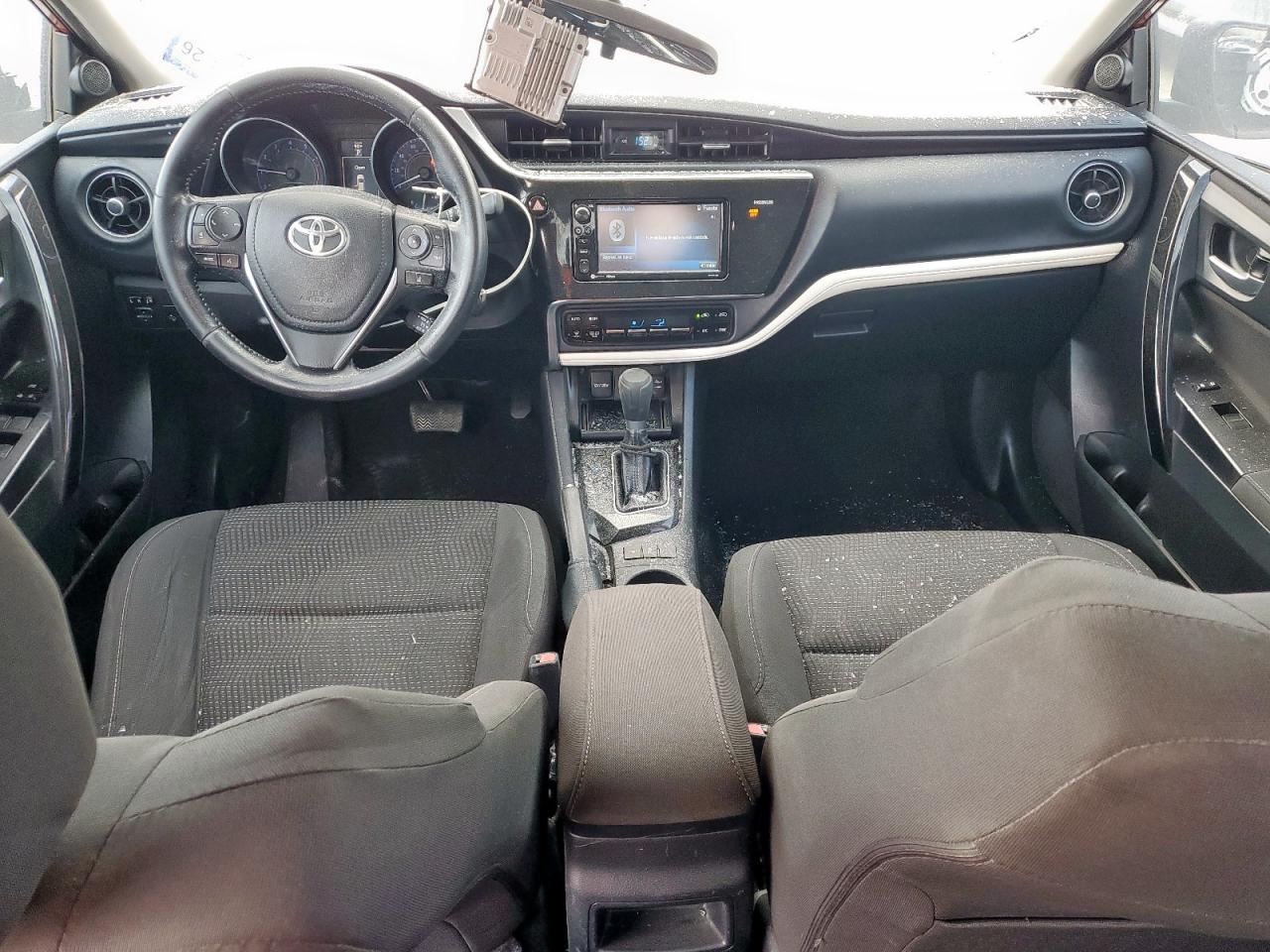 2018 Toyota Corolla VIN JTNKARJE2JJ569492 photo 8