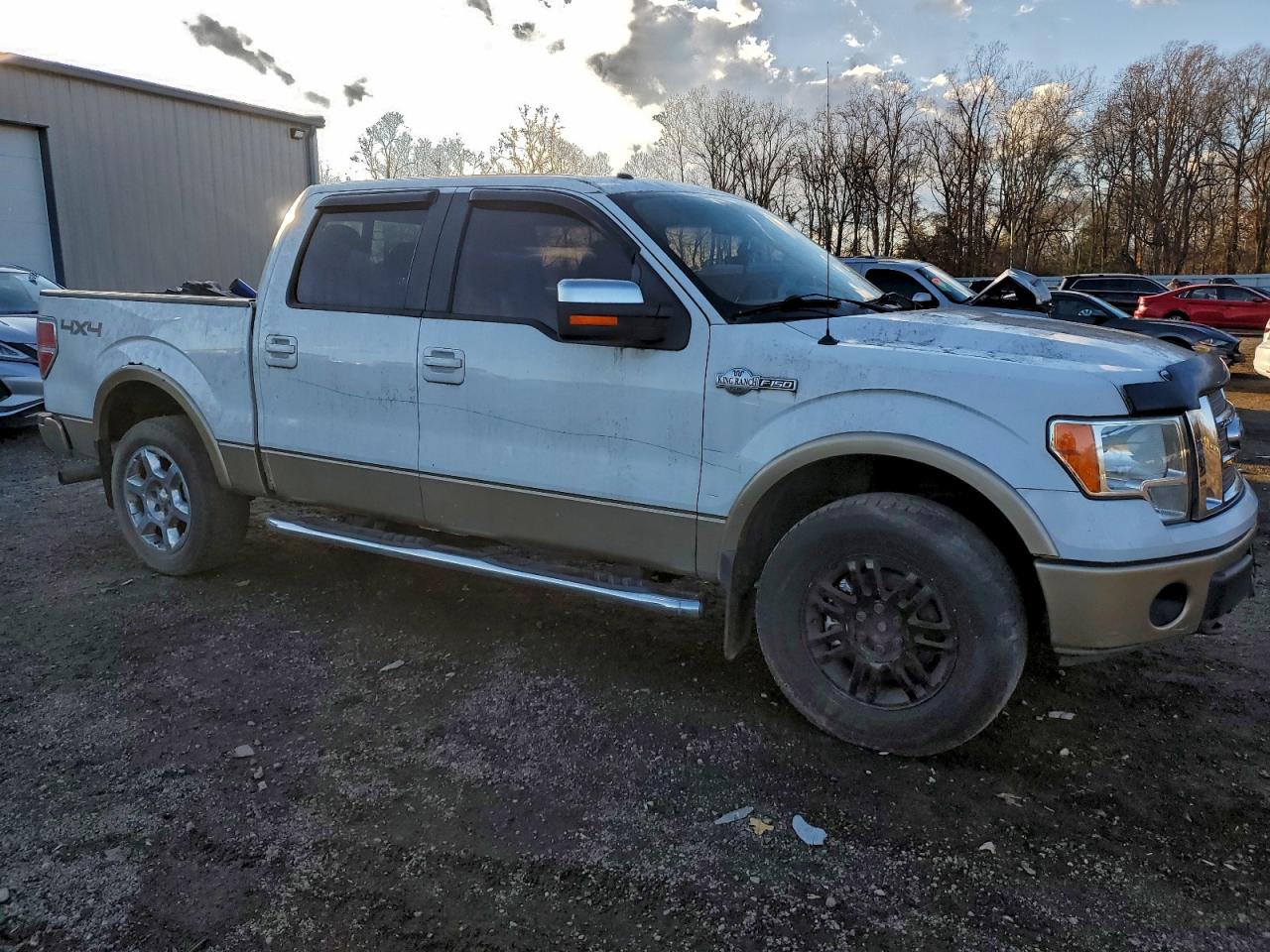 2011 Ford F150 VIN 1FTFW1EF0BKD00561 photo 4