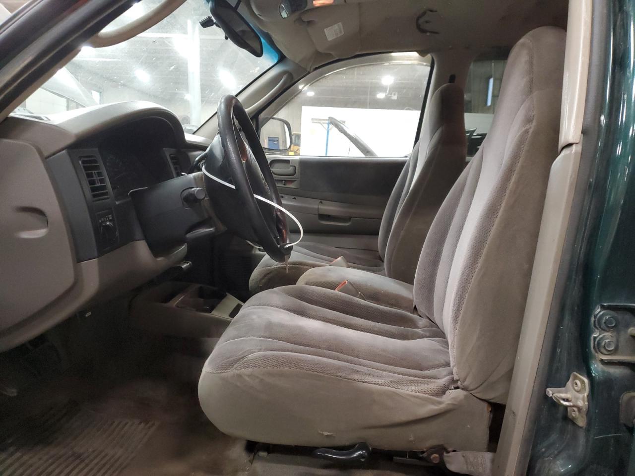 2002 Dodge Dakota VIN 1B7HG48N52S661939 photo 7