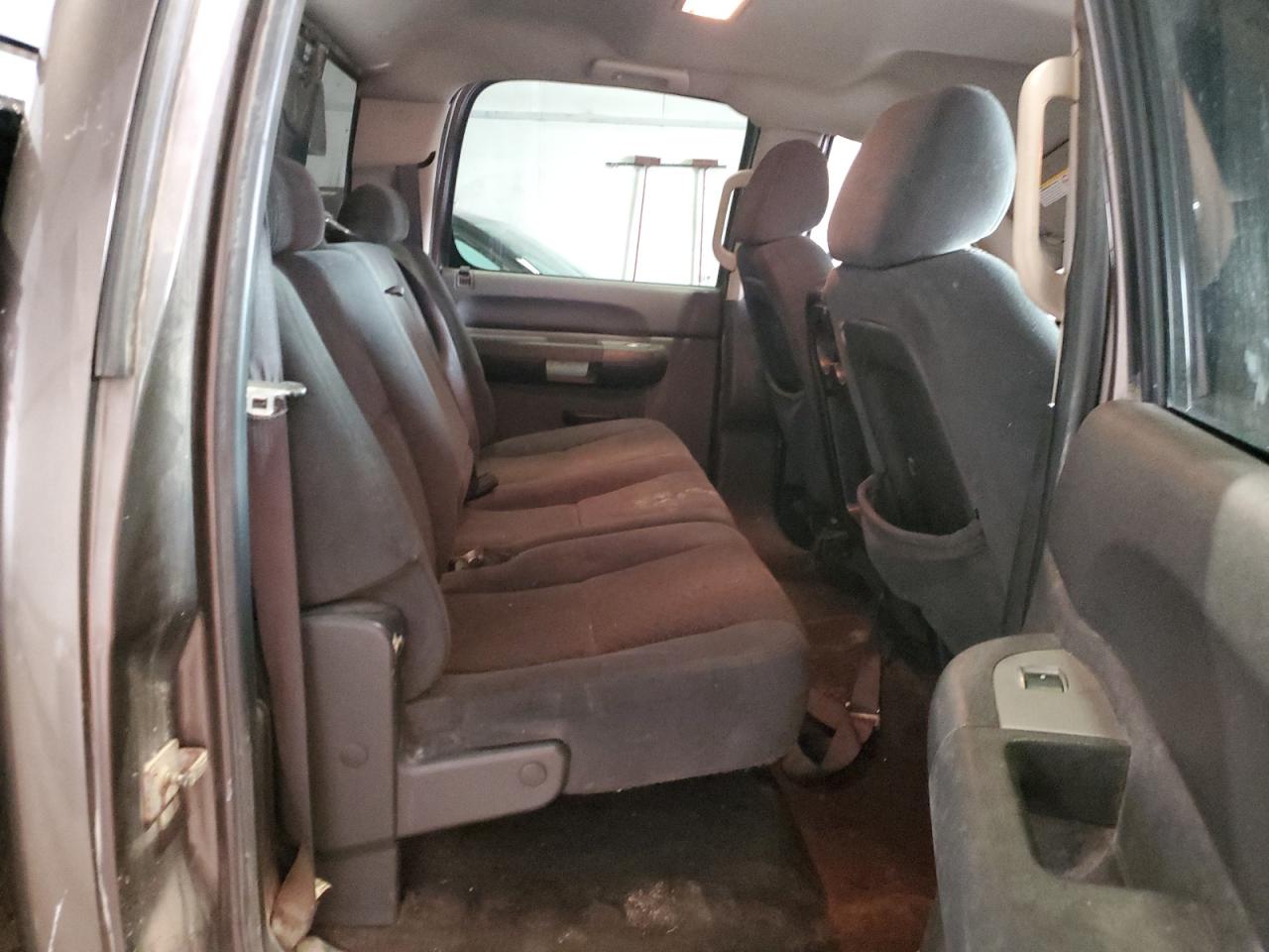 2008 Chevrolet Silverado VIN 1GCHK23628F159989 photo 10