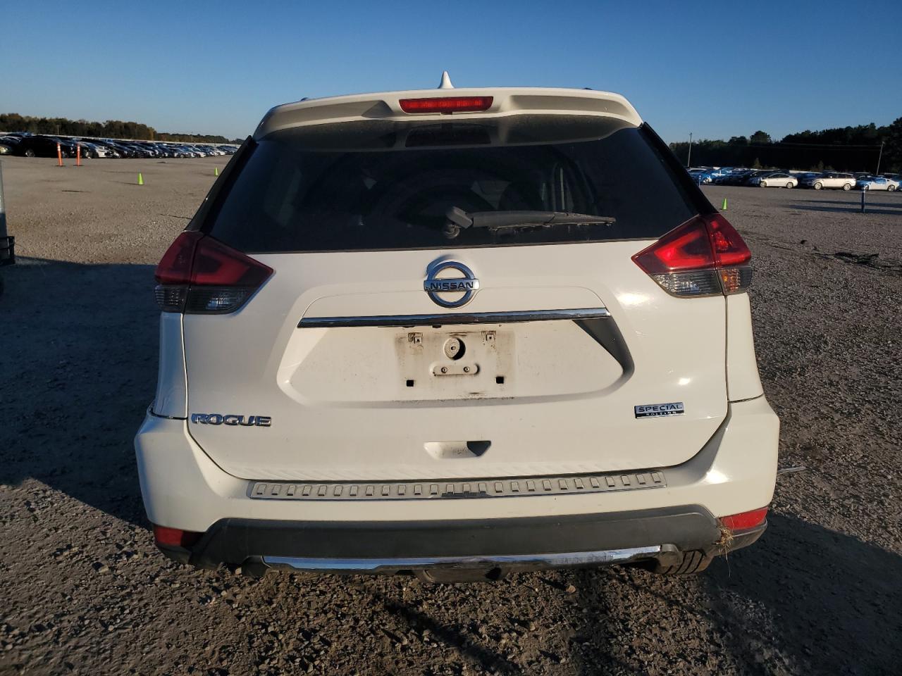2019 Nissan Rogue VIN 5N1AT2MT8KC798952 photo 6