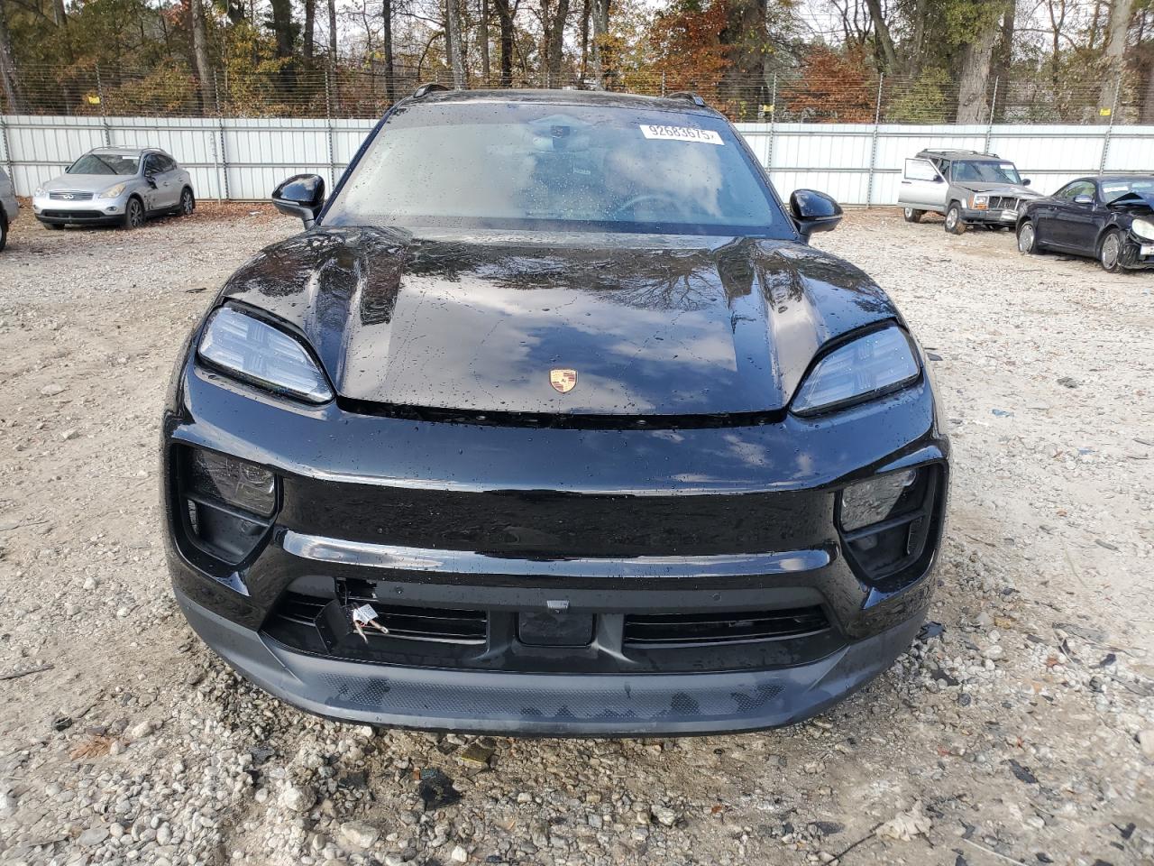 2025 Porsche Macan VIN WP1AD2XA1SL077024 photo 5