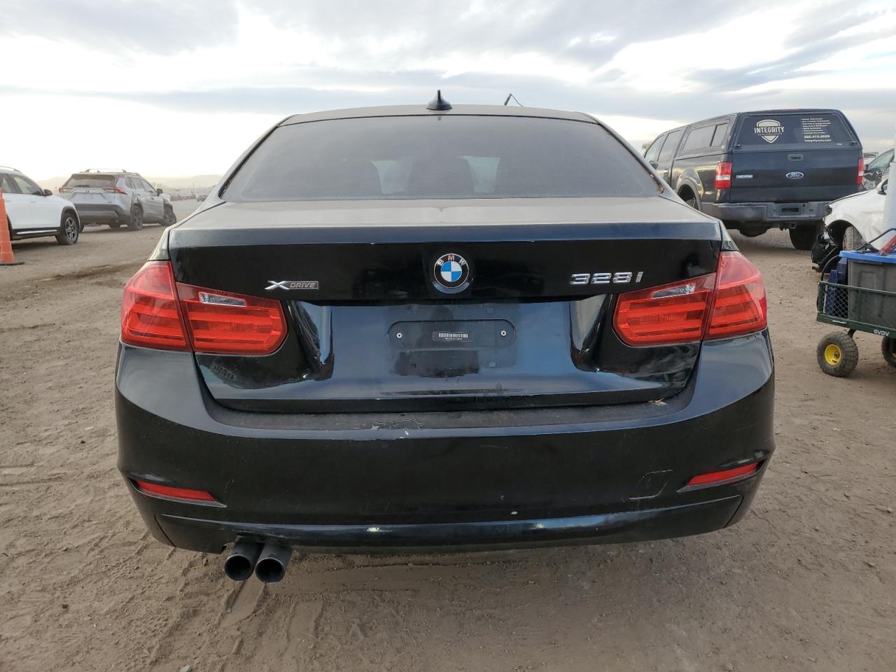 2013 BMW 3 series VIN WBA3B3C55DF536121 photo 6