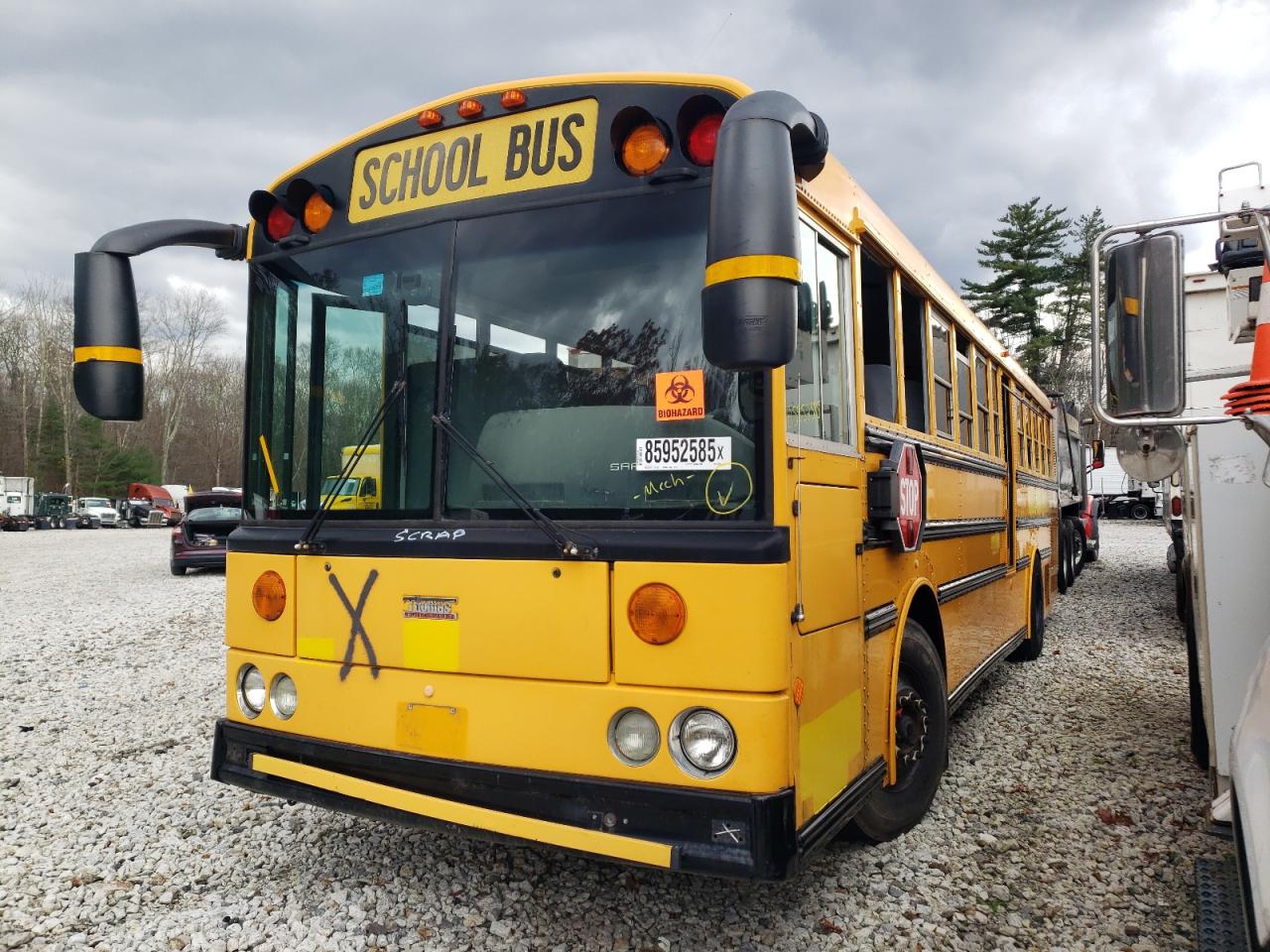 2012 THOMAS Saf-t-line VIN 1T7YN4E20C1150102 photo 2
