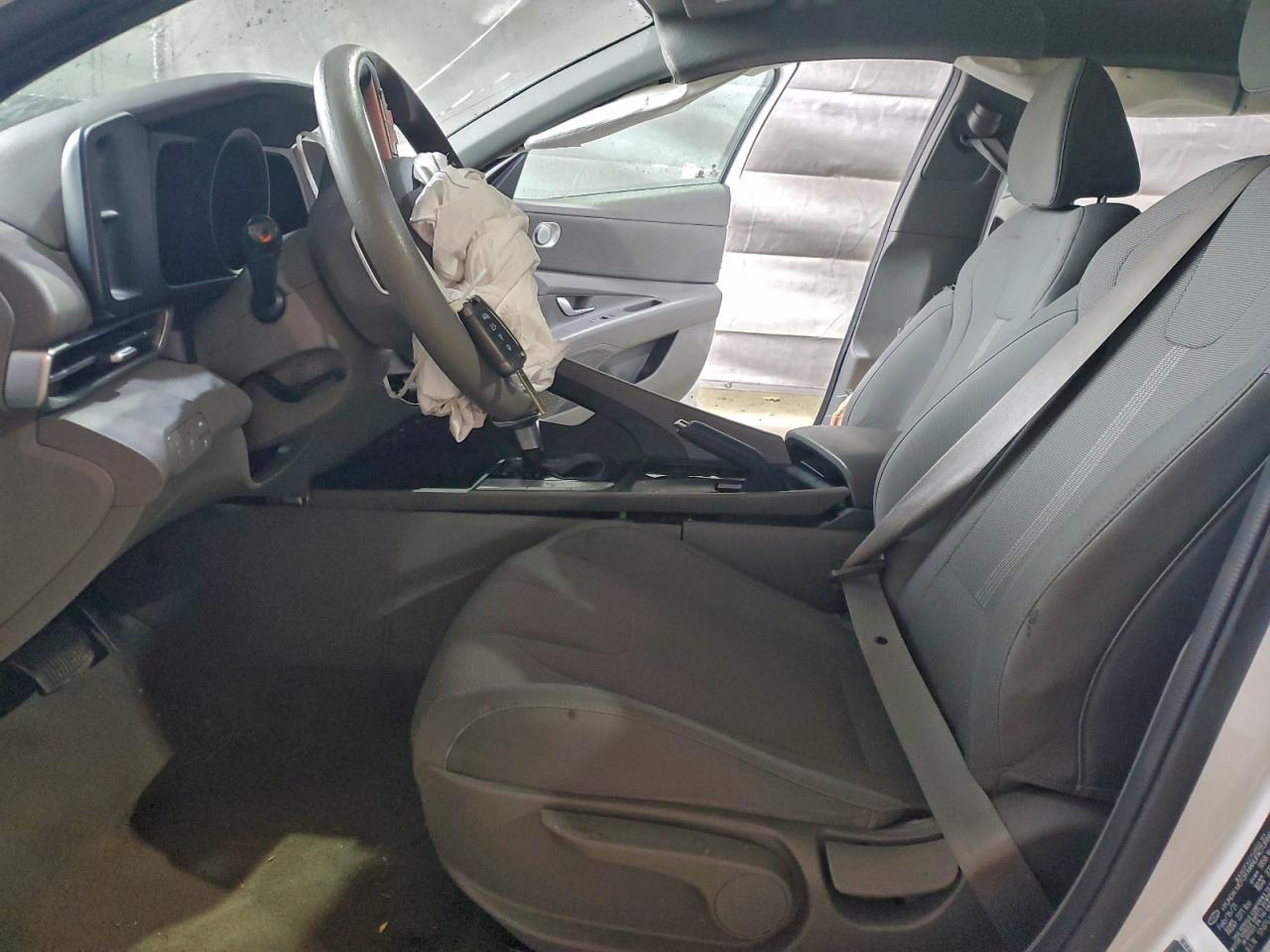 2021 Hyundai Elantra VIN 5NPLL4AGXMH034902 photo 7