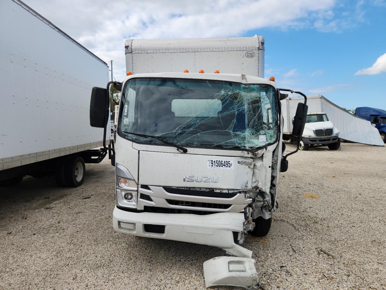 2024 Isuzu Npr VIN 54DC4W1D1RS209055 photo 5