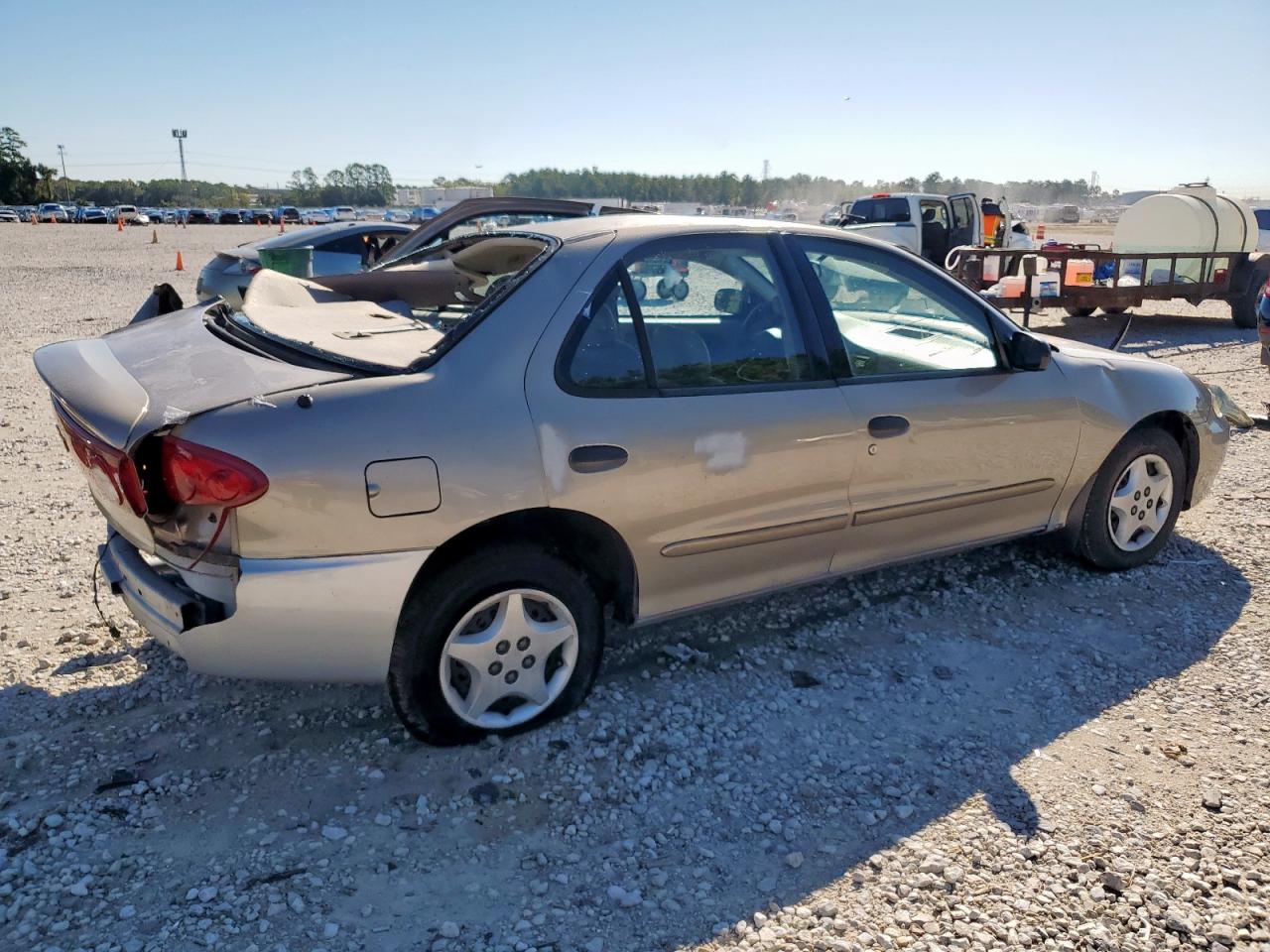 2004 Chevrolet Cavalier VIN 1G1JC52FX47273799 photo 3