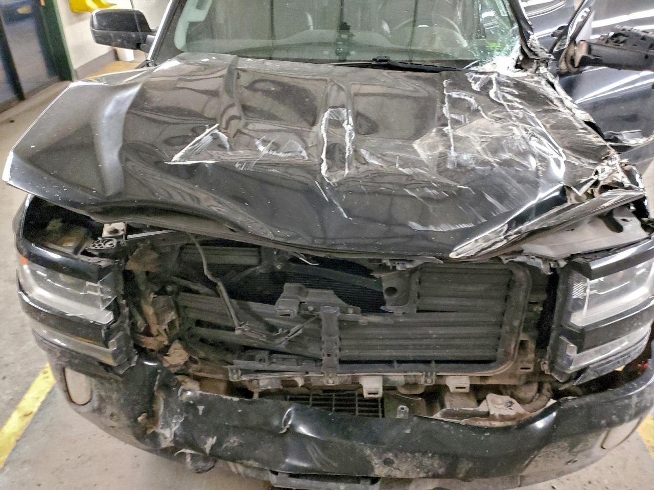 2017 Chevrolet All models VIN 3GCUKSEC5HG469392 photo 11