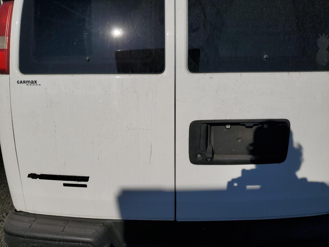 2016 Chevrolet Express VIN 1GBWGFFG2G1252015 photo 10