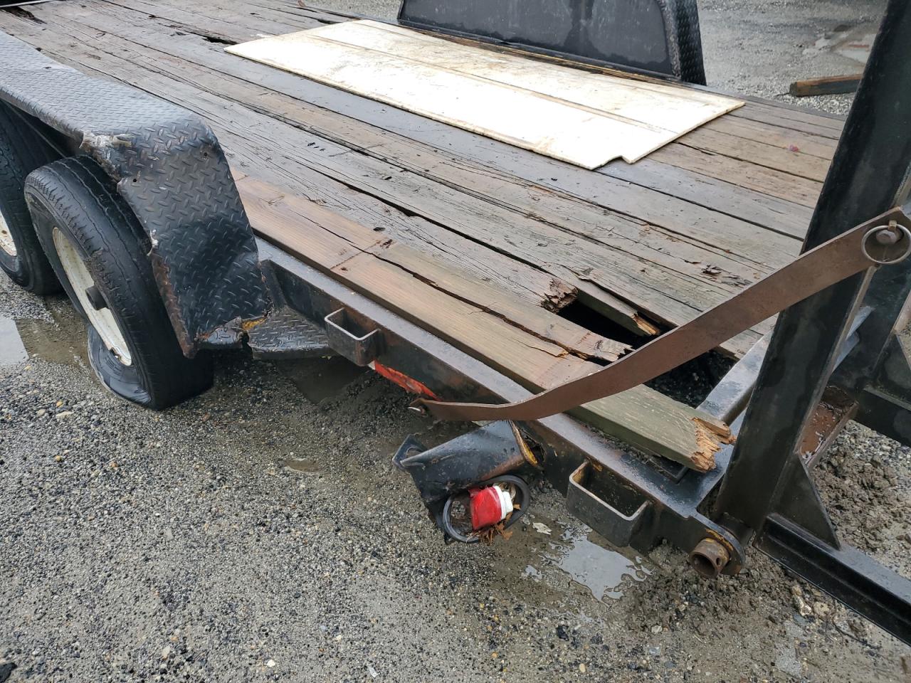 2005 5 Gn carhaul VIN 43YDC16275C039808 photo 9