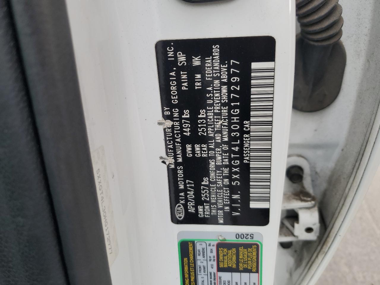 2017 Kia Optima VIN 5XXGT4L30HG172977 photo 12