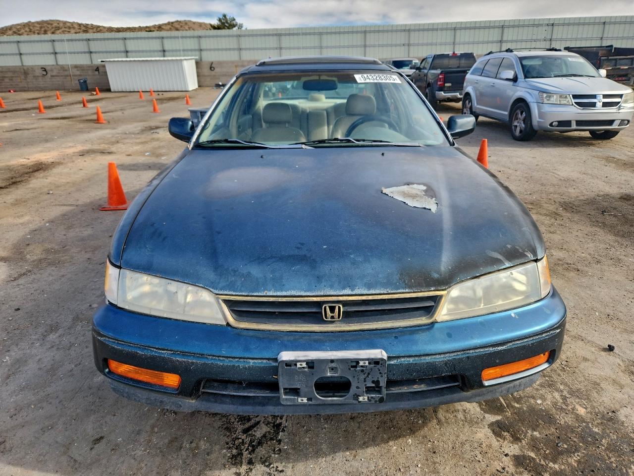 1995 Honda Accord VIN 1HGCE6660SA012824 photo 5