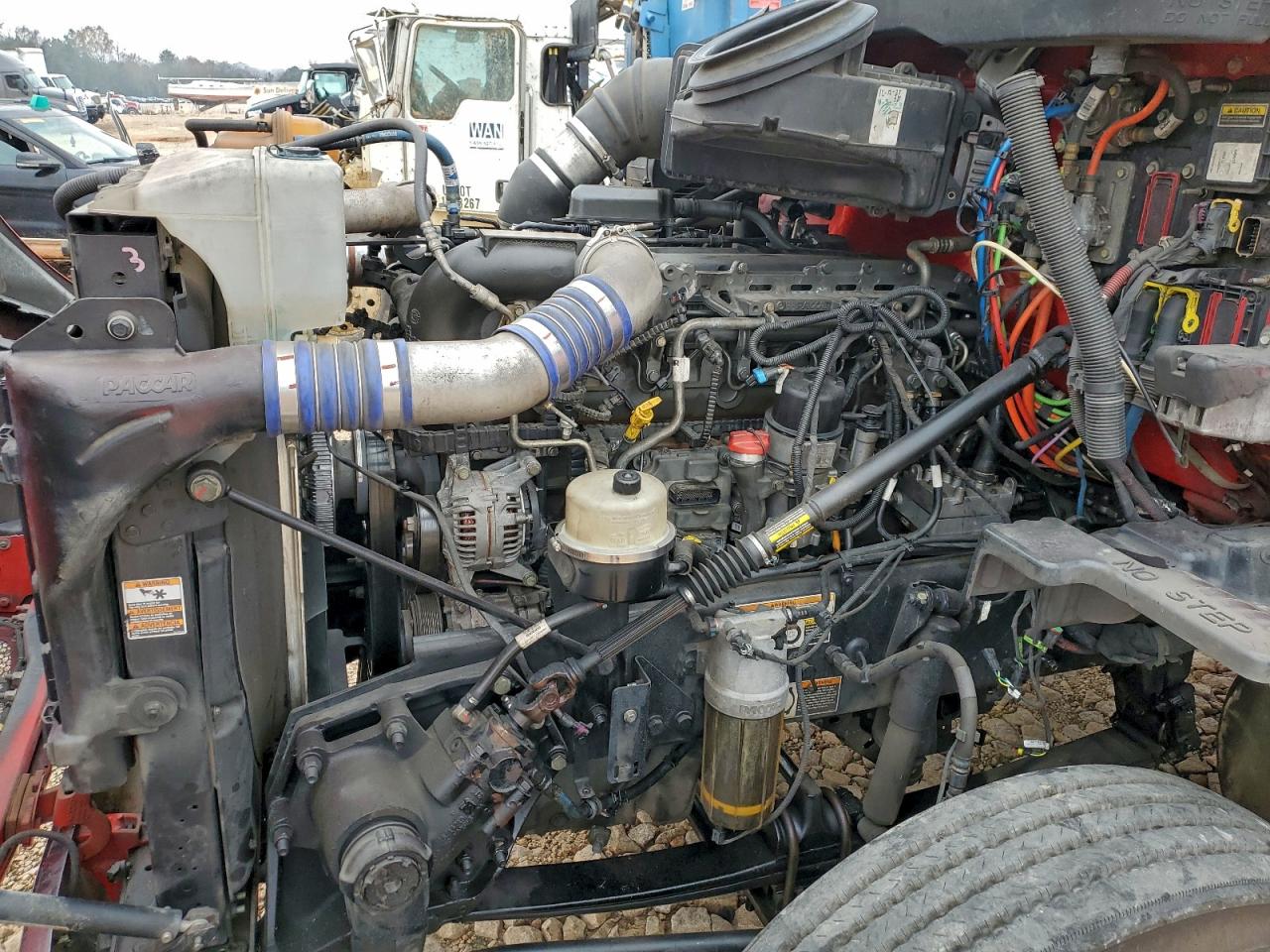 2020 PETERBILT All models VIN 1XPBDP9XXLD711058 photo 7
