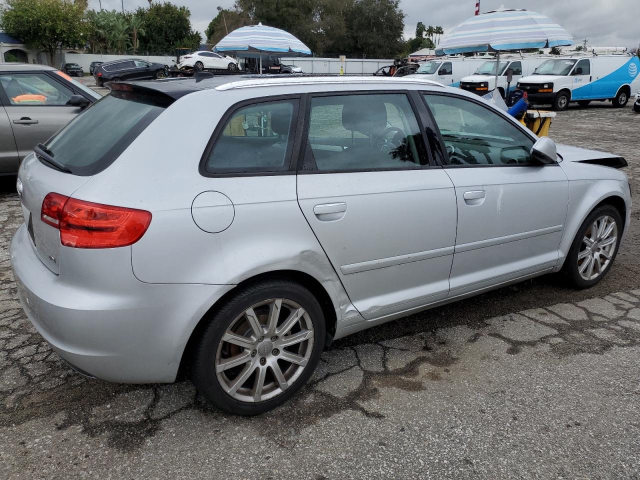 2011 Audi A3 VIN WAUKJAFM0BA099533 photo 3