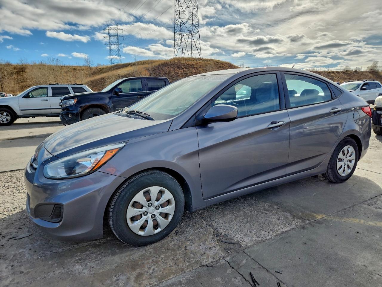 2015 Hyundai Accent VIN KMHCT4AE7FU910442 photo 1