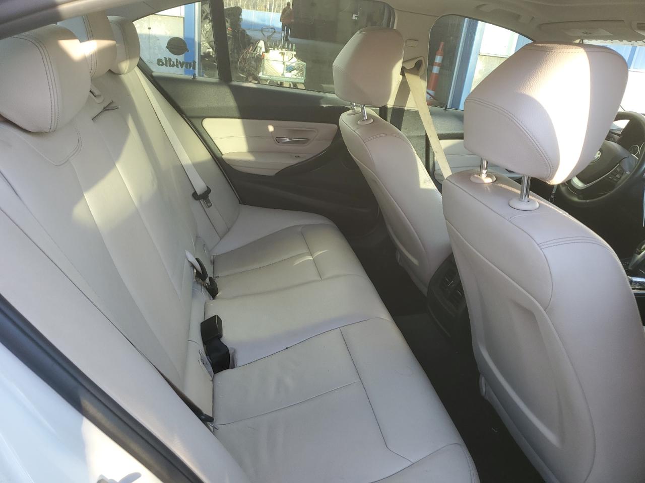 2013 BMW 3 series VIN WBA3C3C58DF146983 photo 10