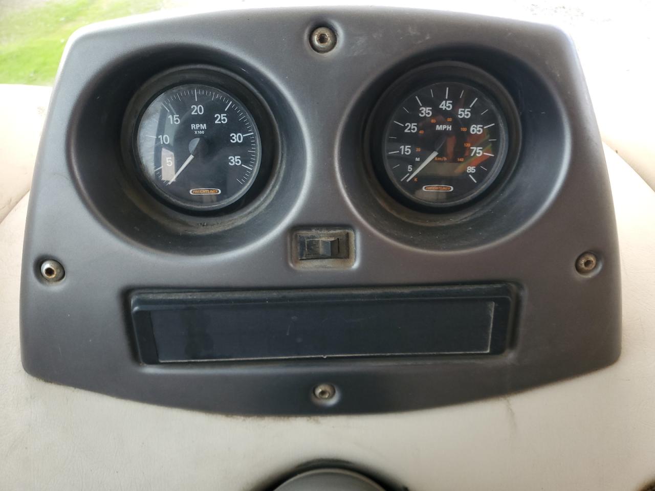 2005 FREIGHTLINER All other VIN 4UZABFCYX5CU60271 photo 8