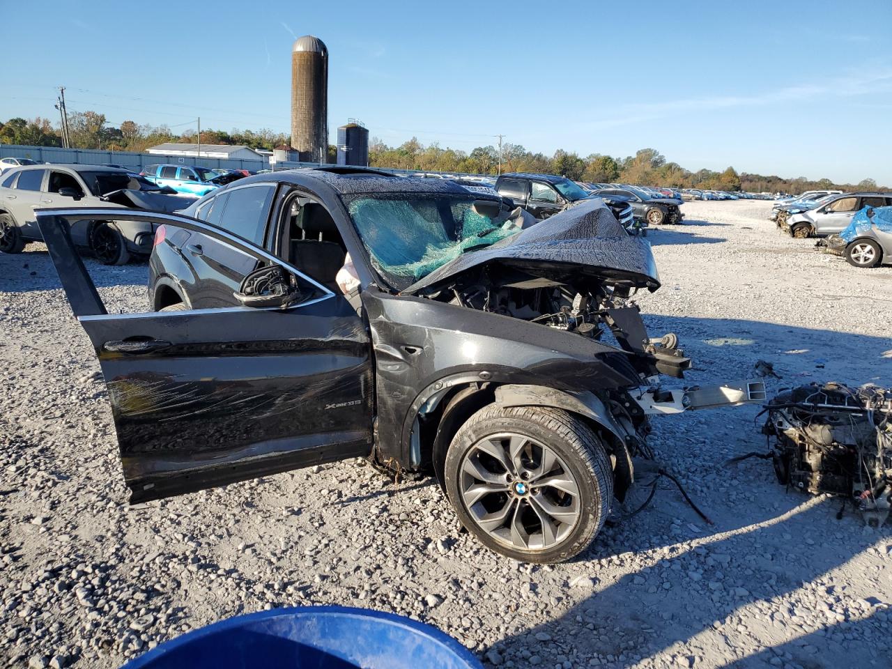 2015 BMW X4 VIN 5UXXW5C54F0E87134 photo 4