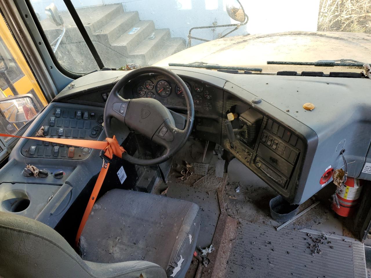 2013 Ic Ce series VIN 4DRBUSKNXDB303410 photo 5
