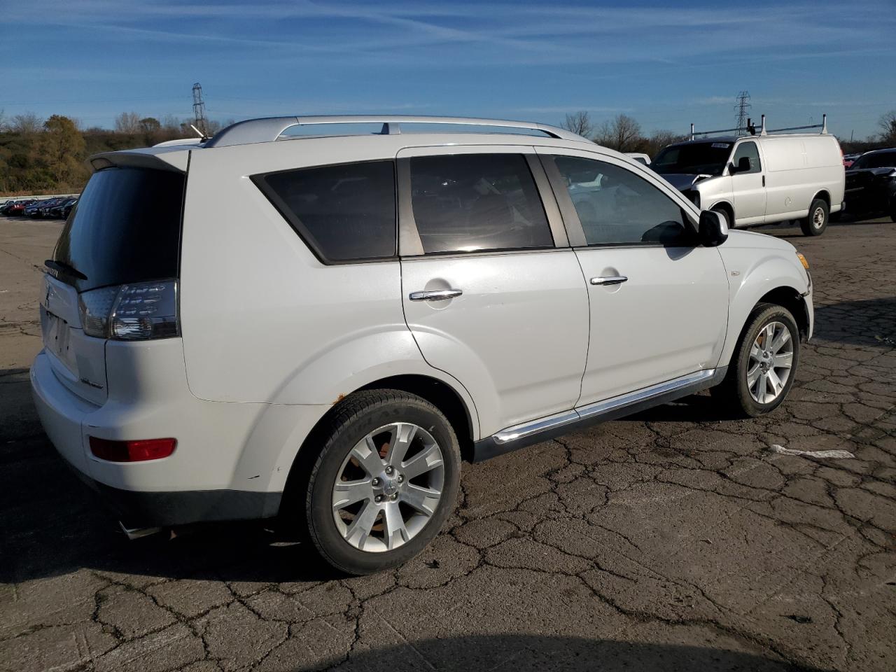 2009 Mitsubishi Outlander VIN JA4LT31W29Z010606 photo 3