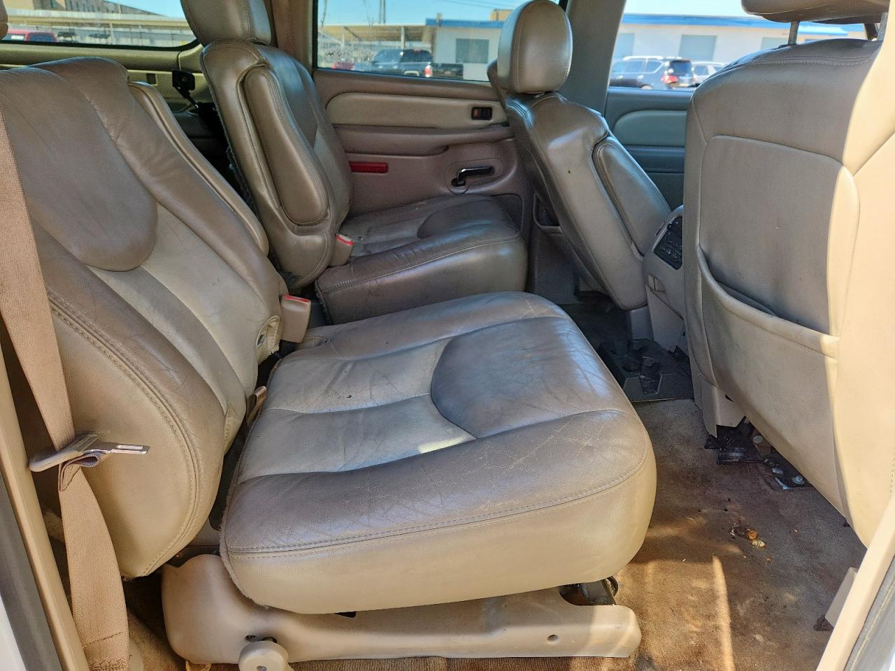 2006 GMC Yukon VIN 1GKFK66U26J120875 photo 11