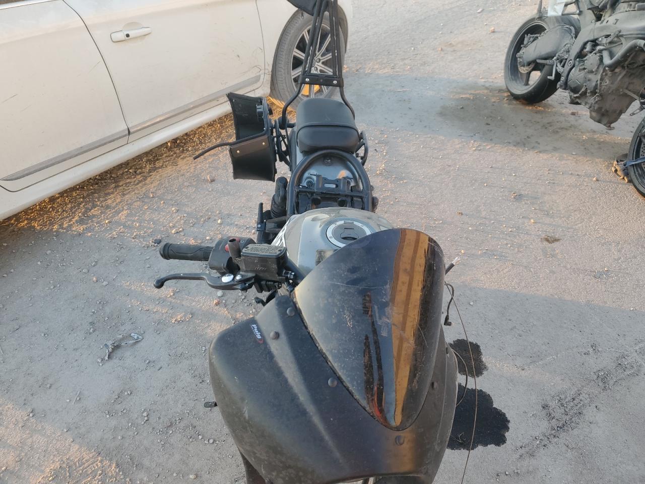 2024 Honda Cm cycle VIN JH2SC830XRK301104 photo 5