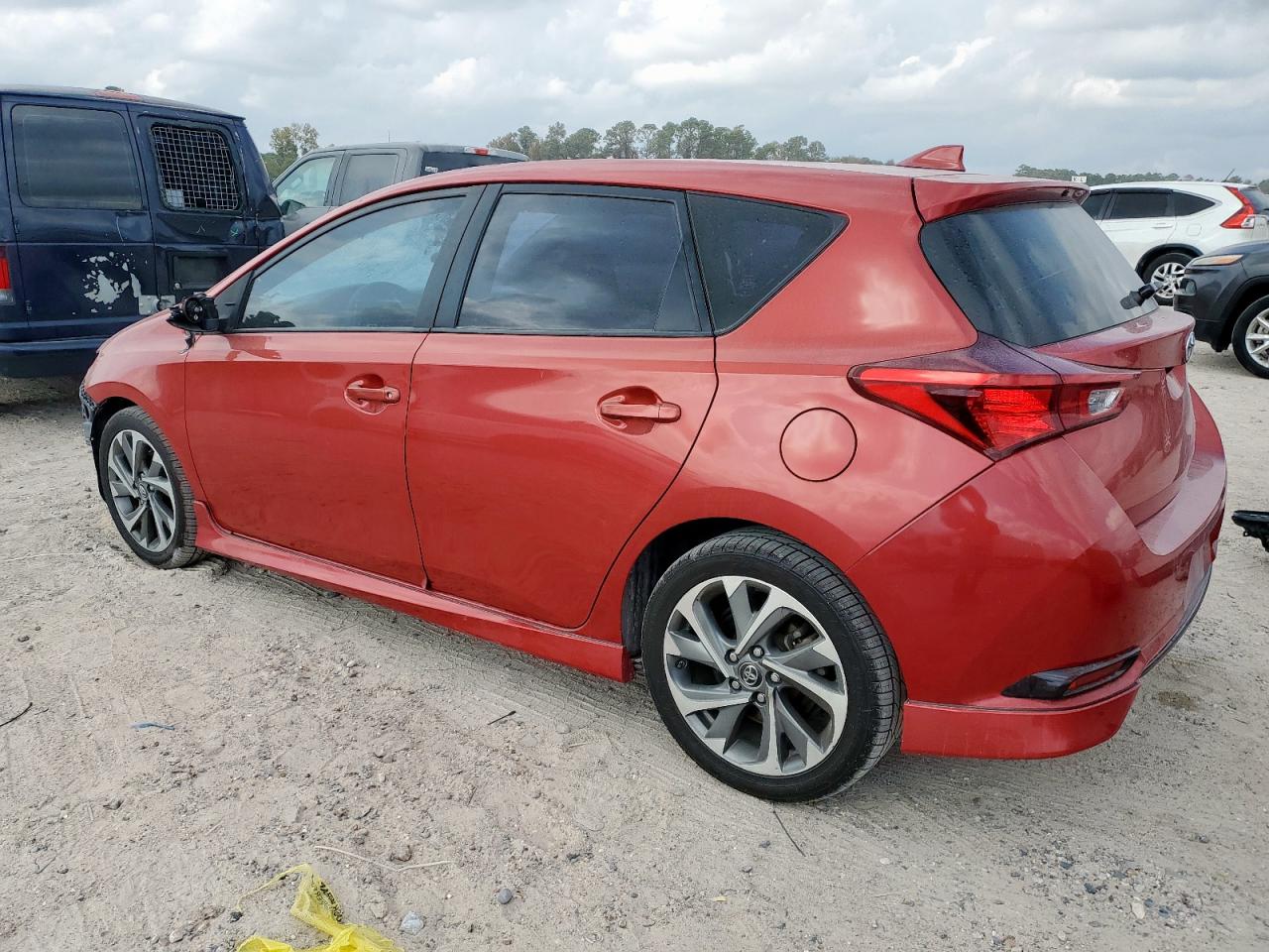 2018 Toyota Corolla VIN JTNKARJE2JJ569492 photo 2