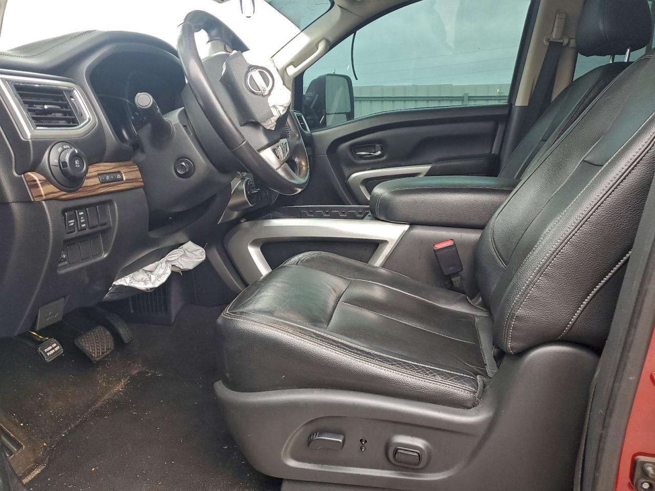 2021 Nissan TITAN VIN 1N6AA1ED6MN501256 photo 7