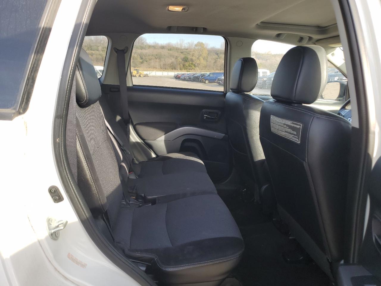 2009 Mitsubishi Outlander VIN JA4LT31W29Z010606 photo 11