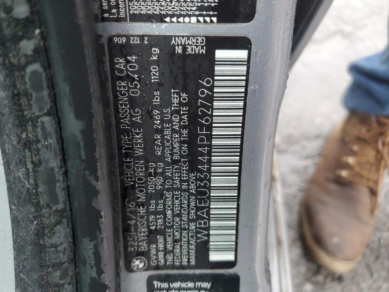 2004 BMW 3 series VIN WBAEU33444PF62796 photo 12