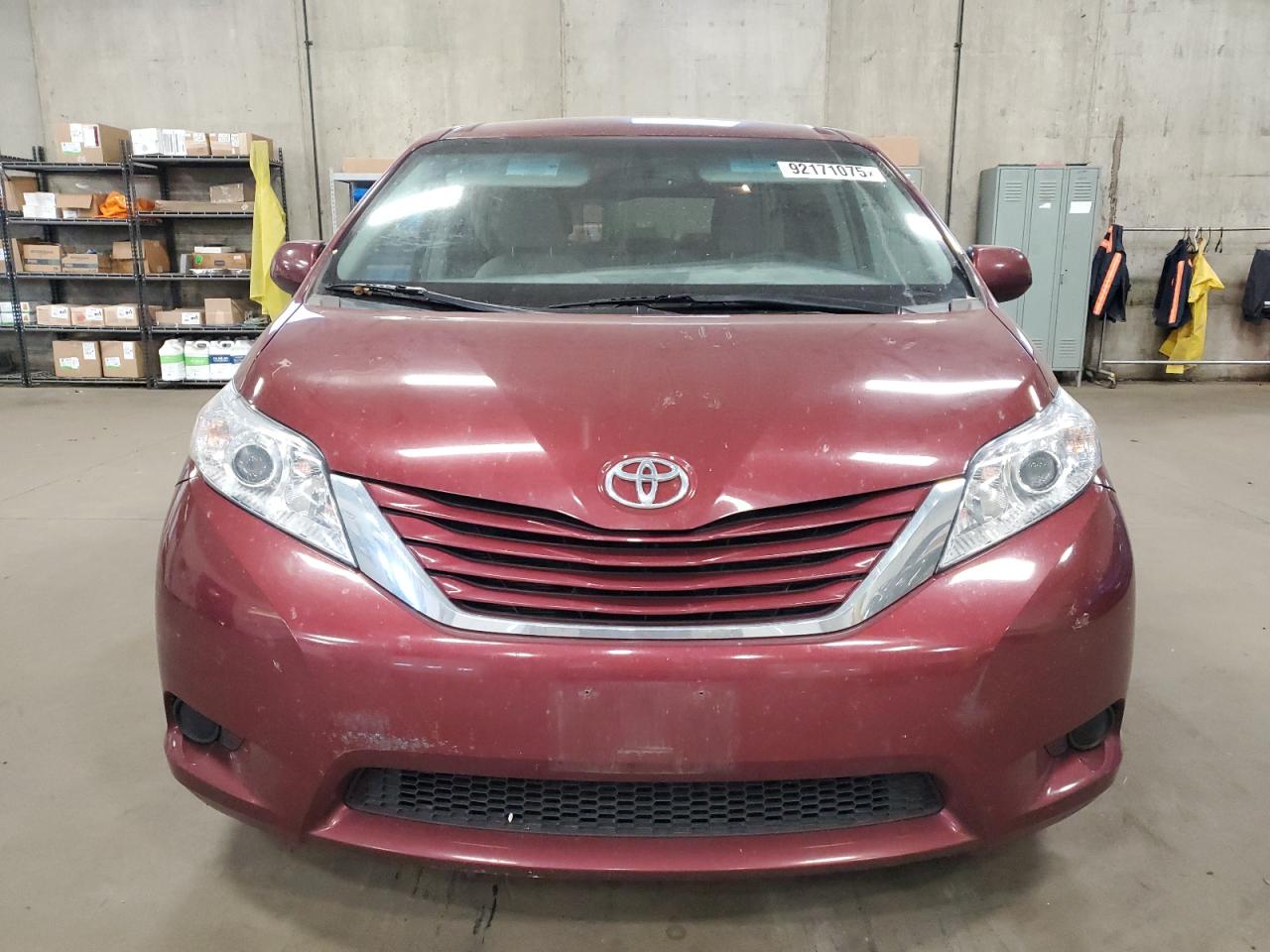 2015 Toyota All models VIN 5TDKK3DC8FS582914 photo 5