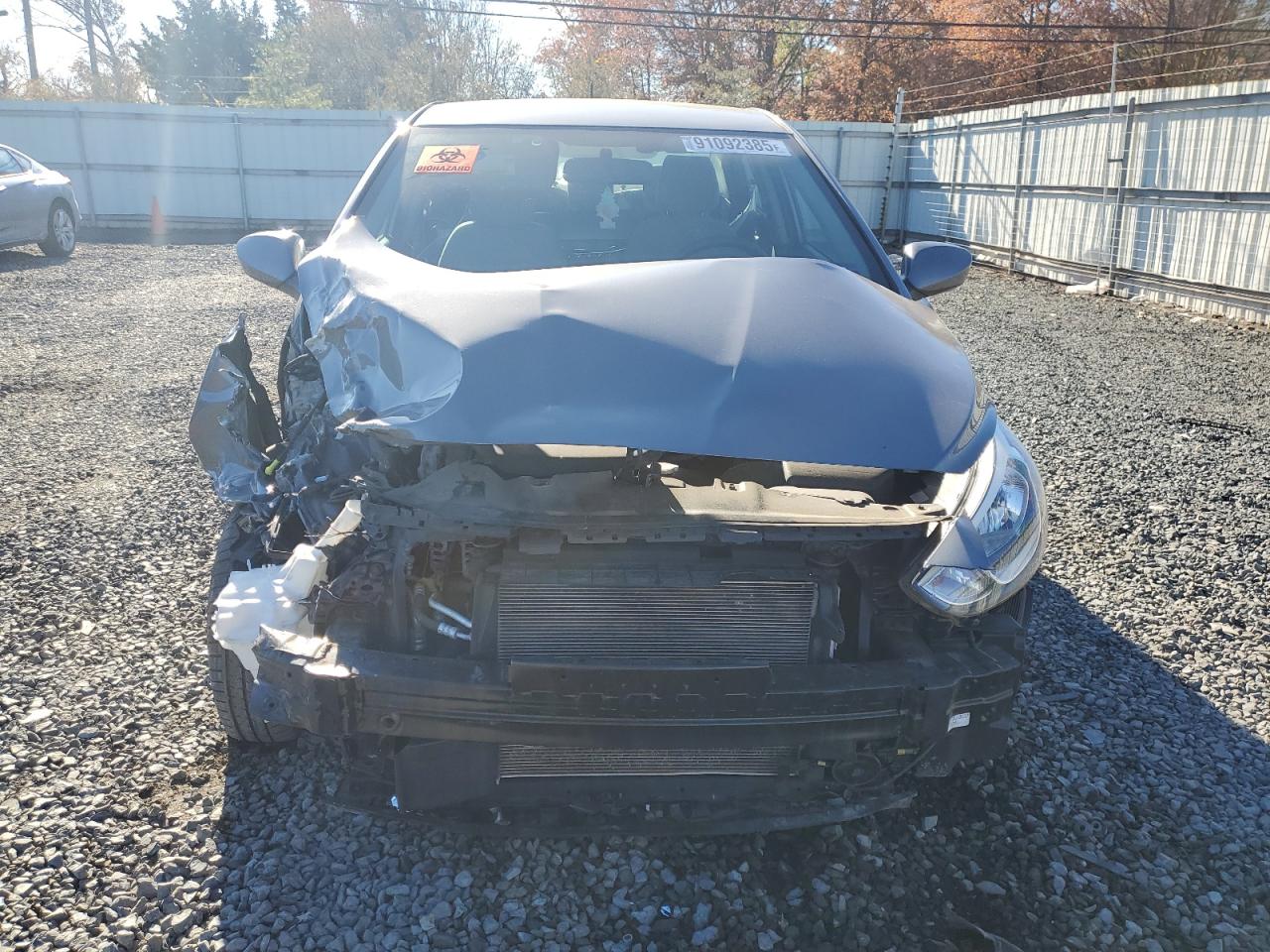 2017 Hyundai Accent VIN KMHCT4AE3HU310441 photo 5