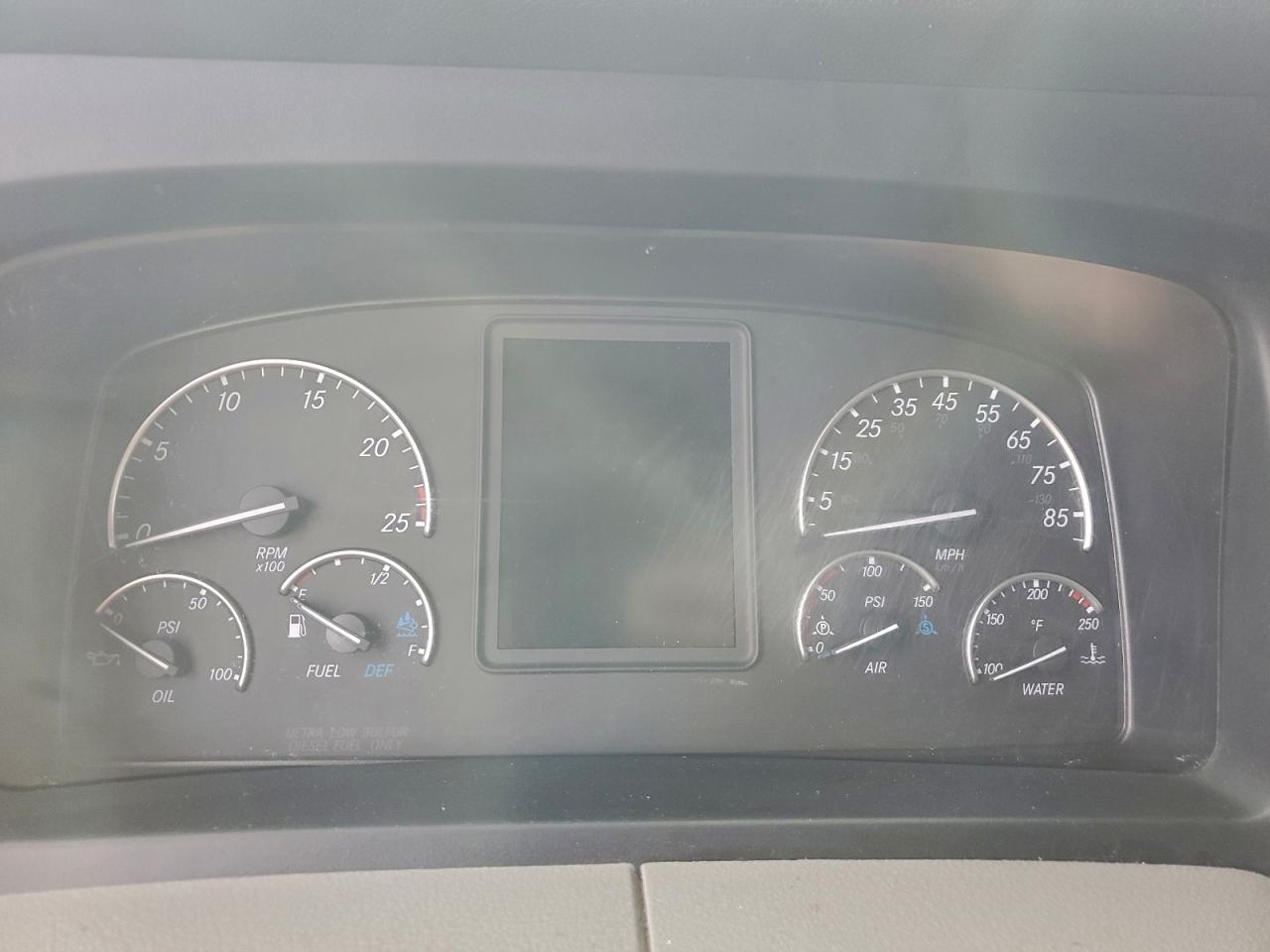 2020 FREIGHTLINER All other VIN 3AKJHHDR7LSLR0194 photo 8