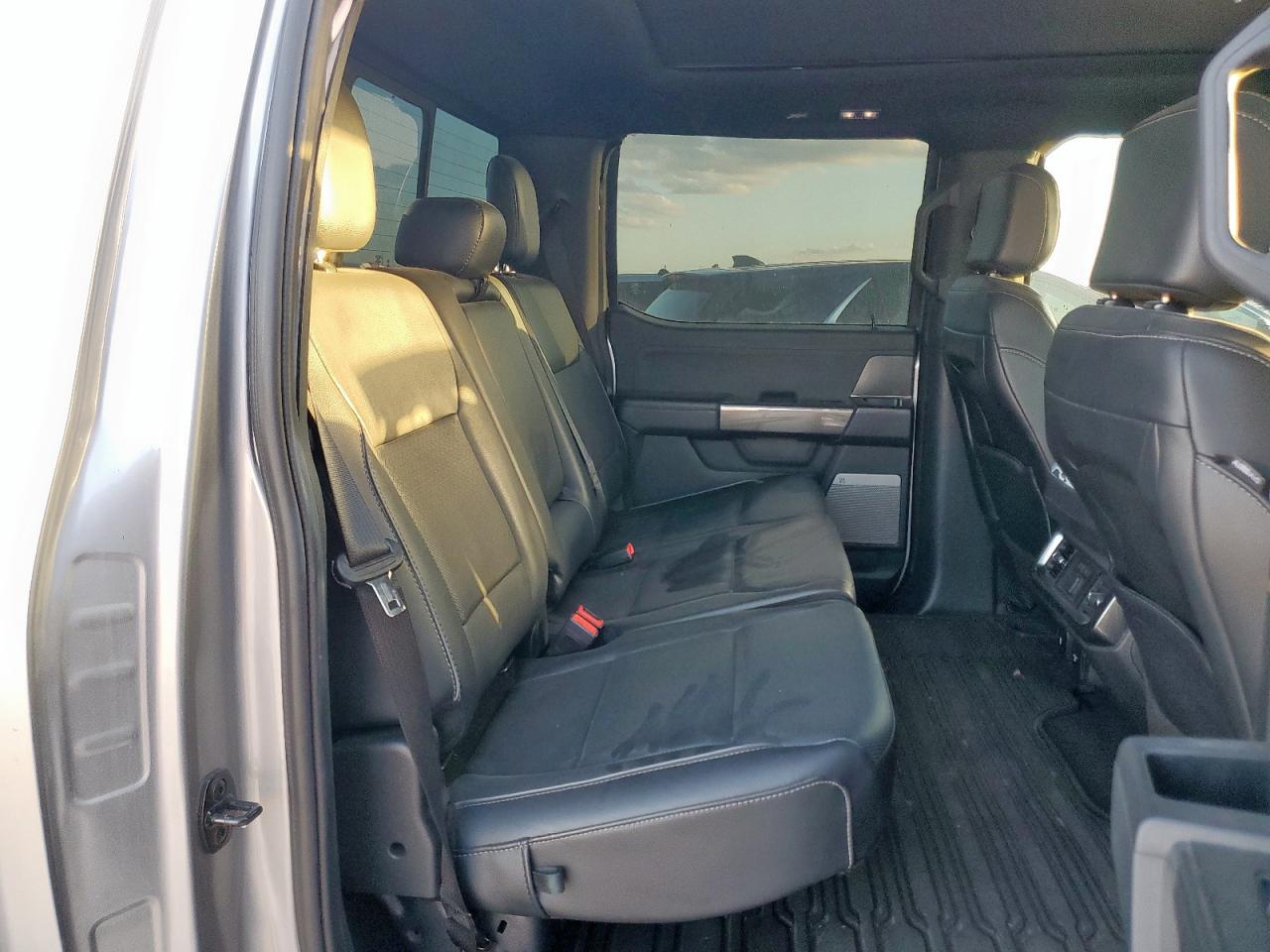 2023 Ford F-150 VIN 1FTFW1ED2PFD02455 photo 10