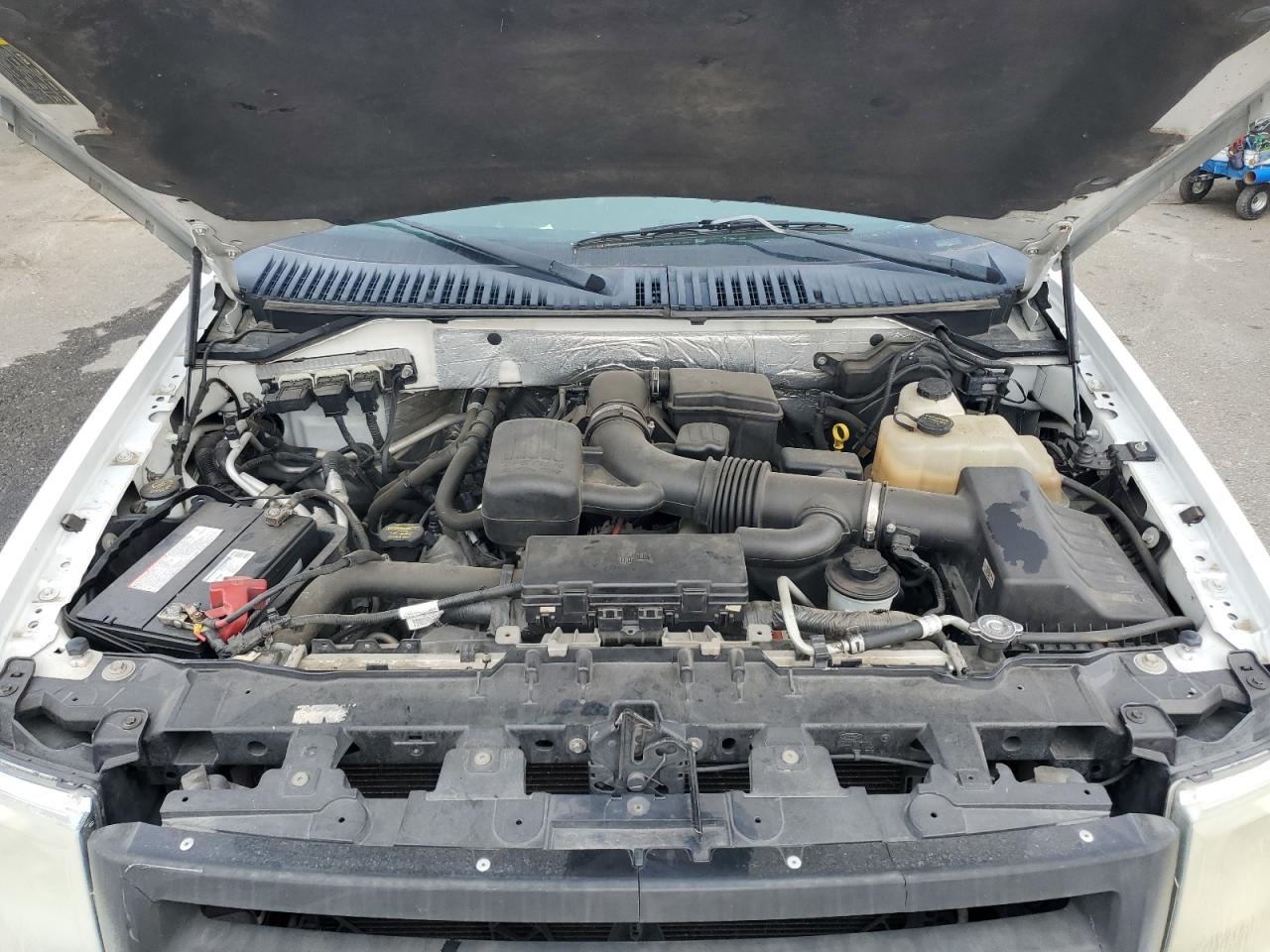 2013 Ford Expedition VIN 1FMJU1G52DEF60123 photo 12