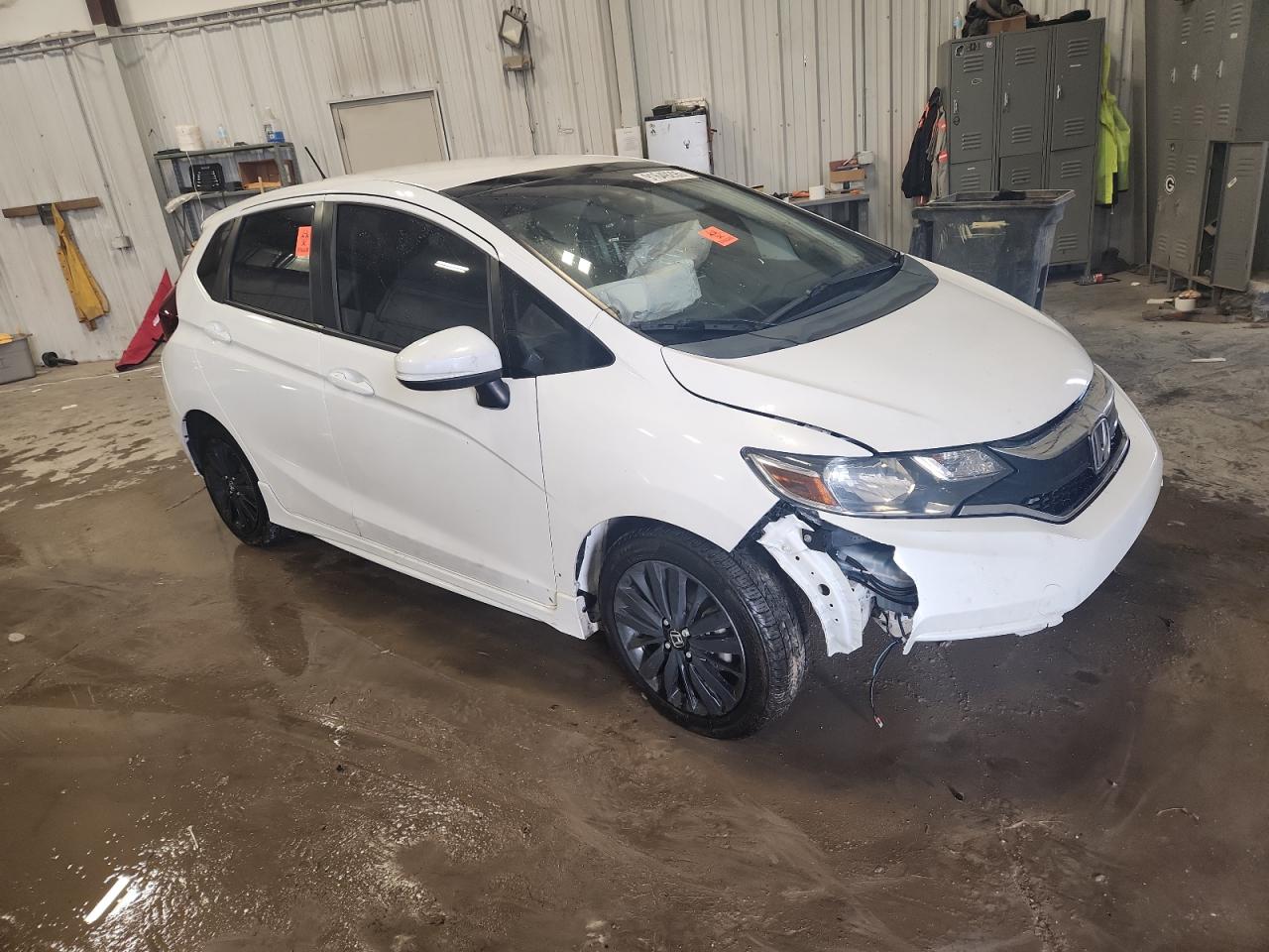 2019 Honda Fit VIN 3HGGK5H66KM723173 photo 4