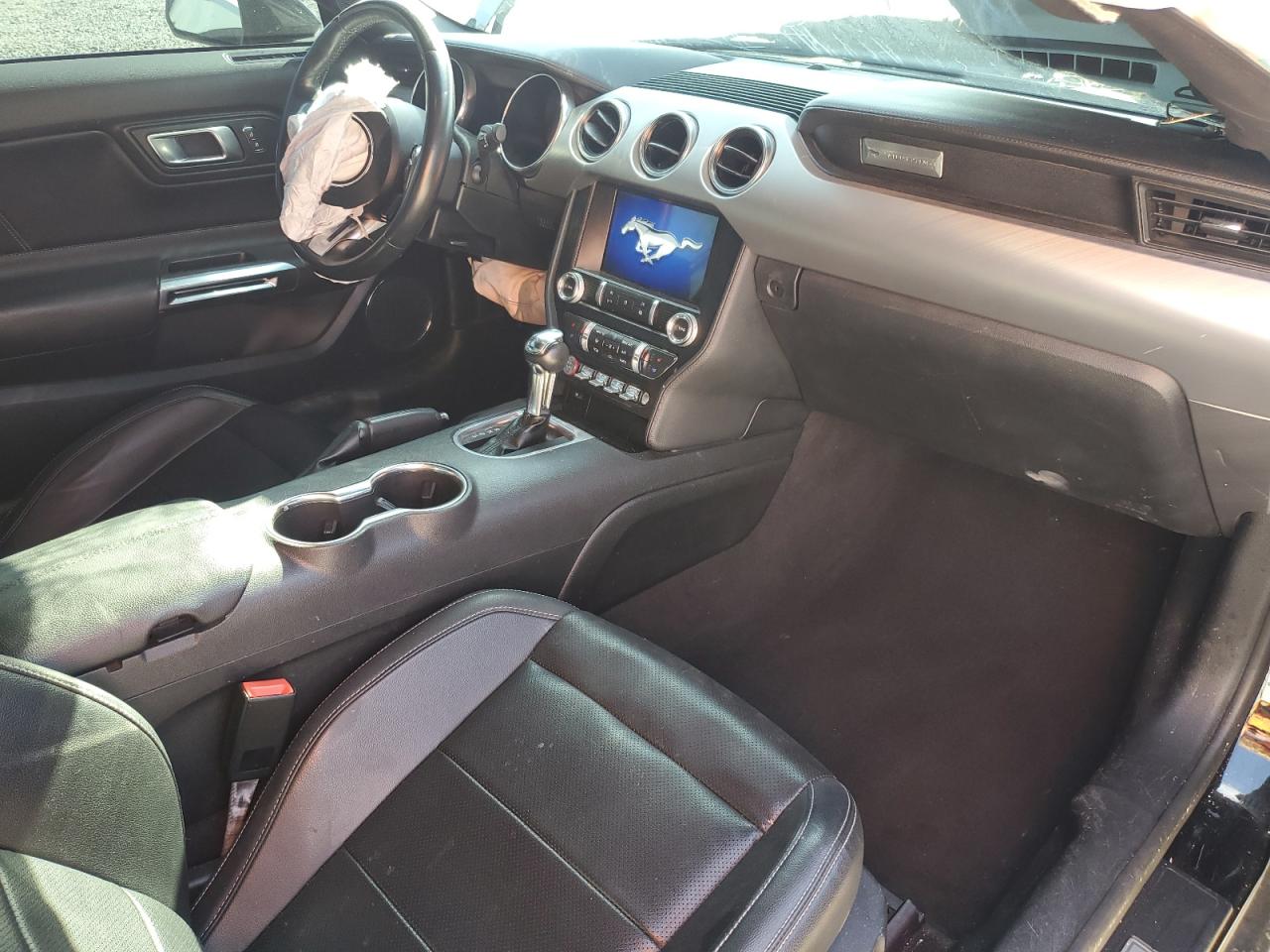 2022 Ford All models VIN 1FA6P8TH5N5101525 photo 8