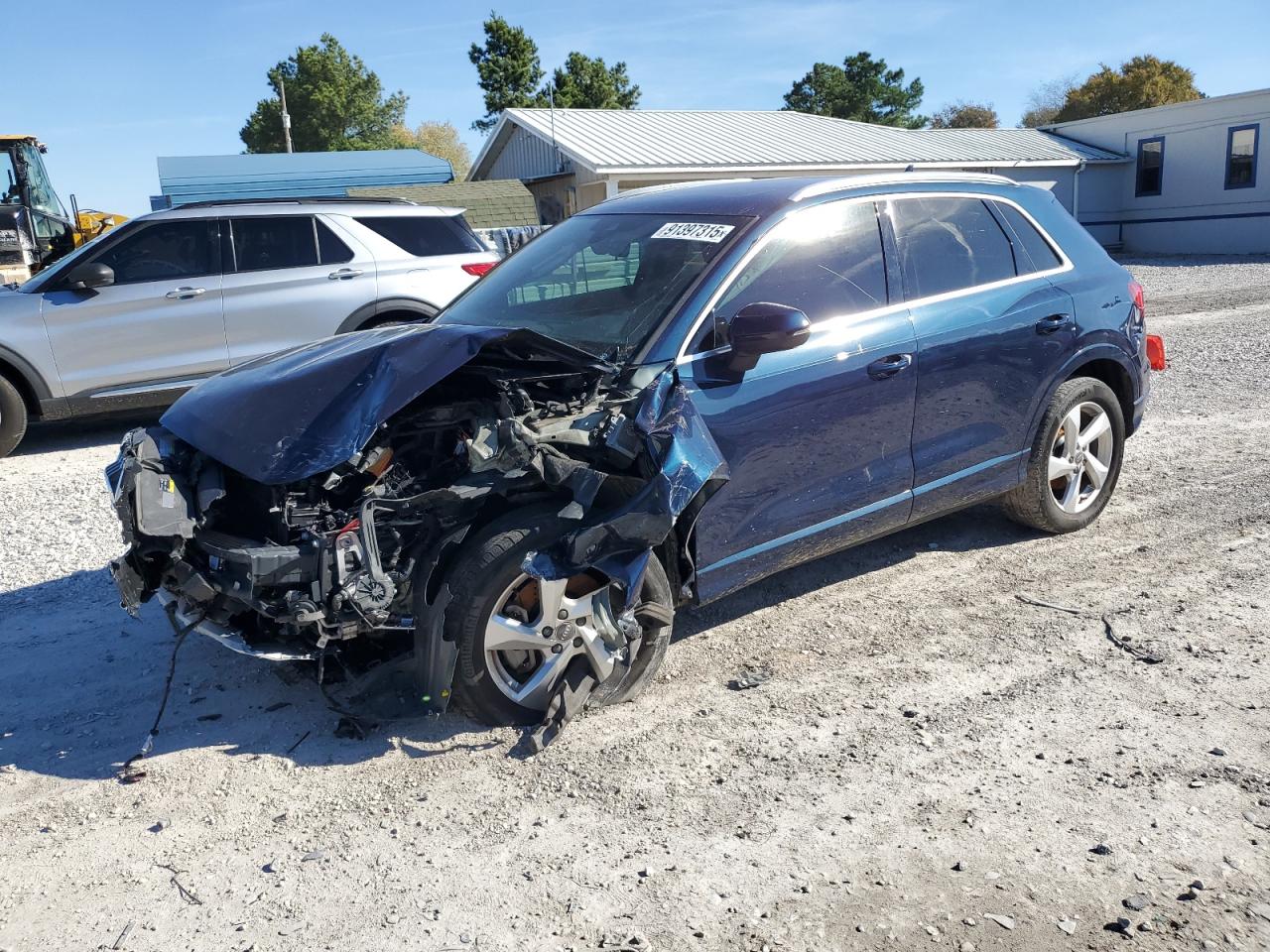 2020 Audi Q3 VIN WA1AECF35L1124816 photo 1