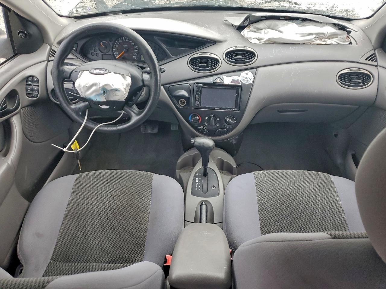2004 Ford Focus VIN 1FAFP34334W138684 photo 8