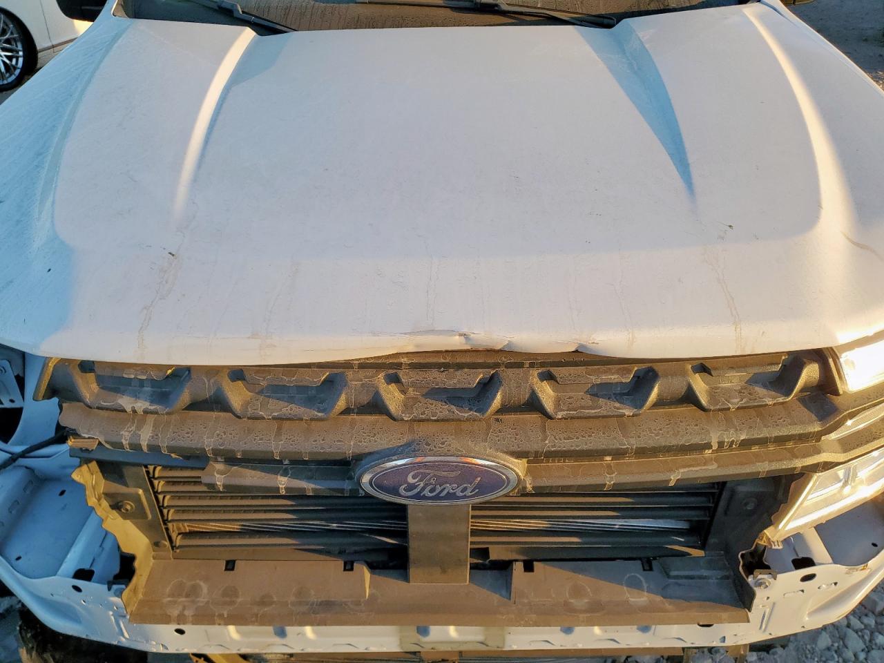 2022 Ford Maverick VIN 3FTTW8E96NRB00399 photo 11