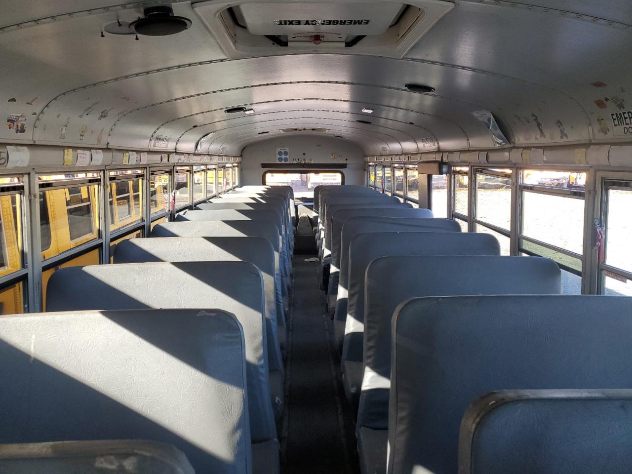 2012 THOMAS Saf-t-line VIN 1T7YN4E21C1149993 photo 6
