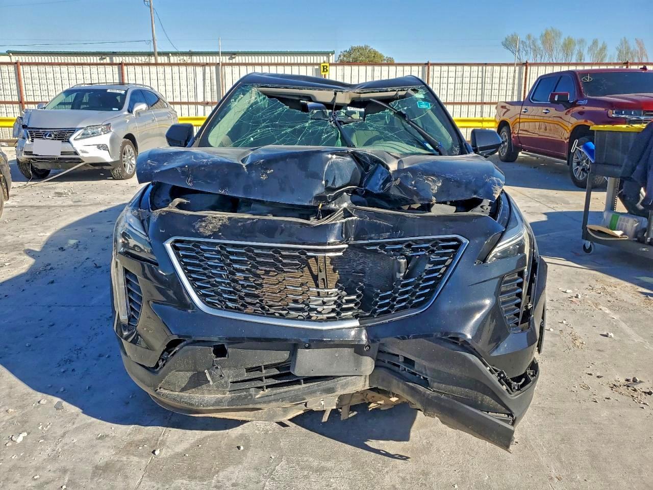 2019 Cadillac Xt4 VIN 1GYAZAR49KF145313 photo 5