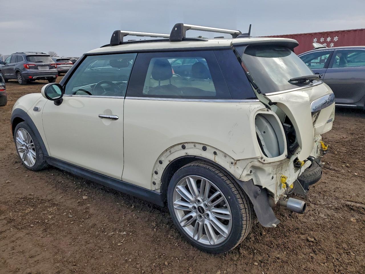 2018 MINI Cooper VIN WMWXP5C57J2D71953 photo 2